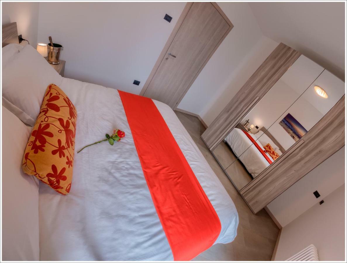 فيلا فيركانافي Lake View Terrace المظهر الخارجي الصورة